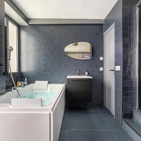 Opera, Grand Boulevard 9eme, Avec Jacuzzi * Париж